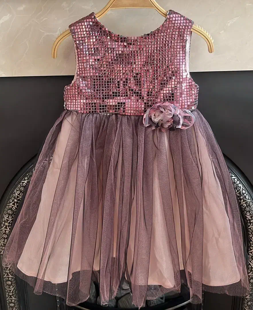 پیراهن دخترانه مجلسی نو واستفاده نشده|کفش و لباس بچه|تهران, پاسداران|دیوار