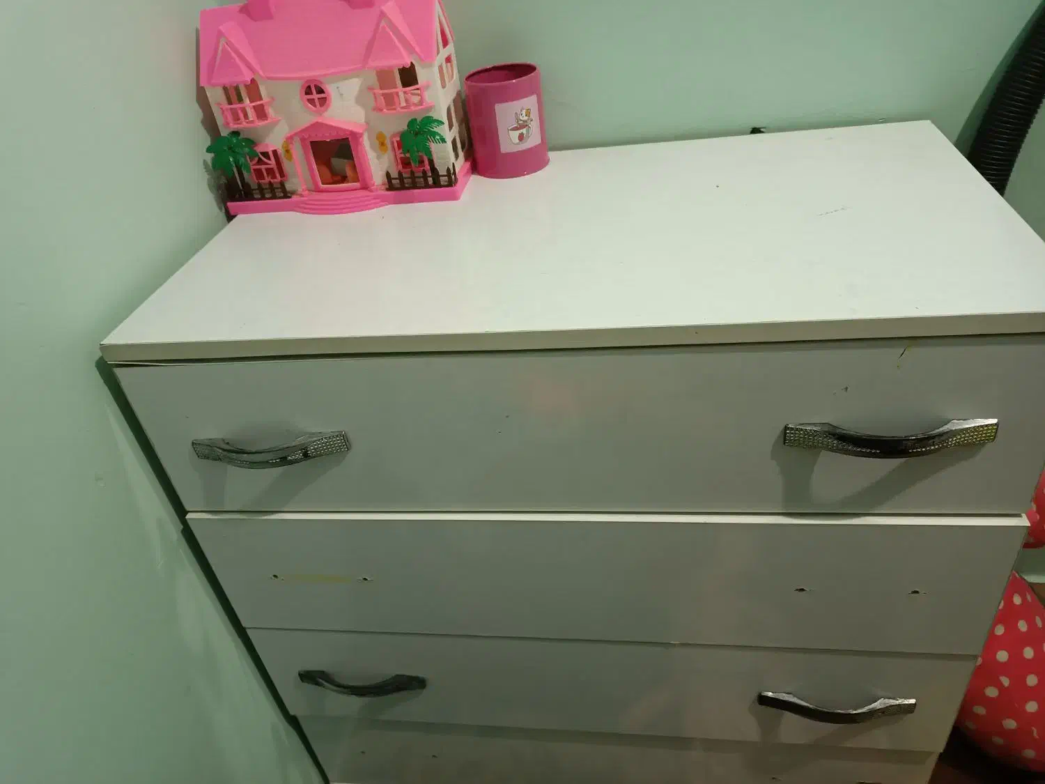 کمد|جاکفشی، کمد، دراور|اهواز, گلستان|دیوار