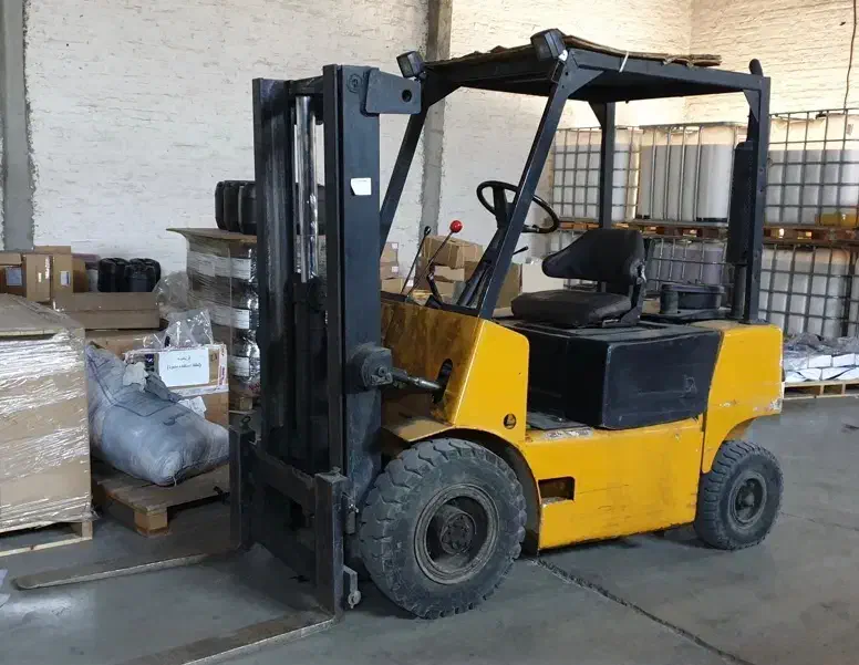 لیفتراک کارکرده - گازوئیلی، سهند ۲ تن|خودرو سنگین|کرمان, |دیوار