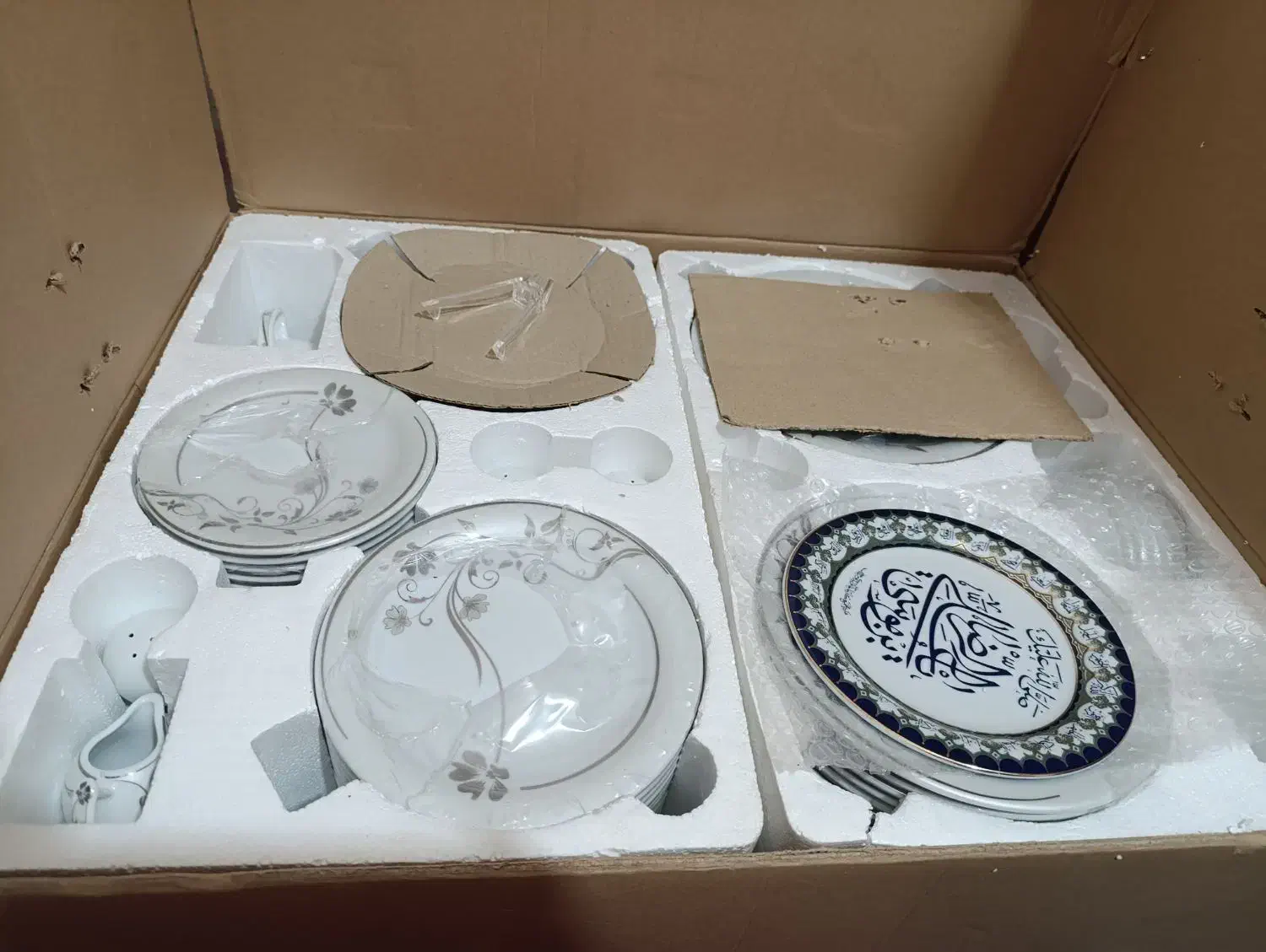 چینی 12نفره|ظروف سرو و پذیرایی|قزوین, |دیوار