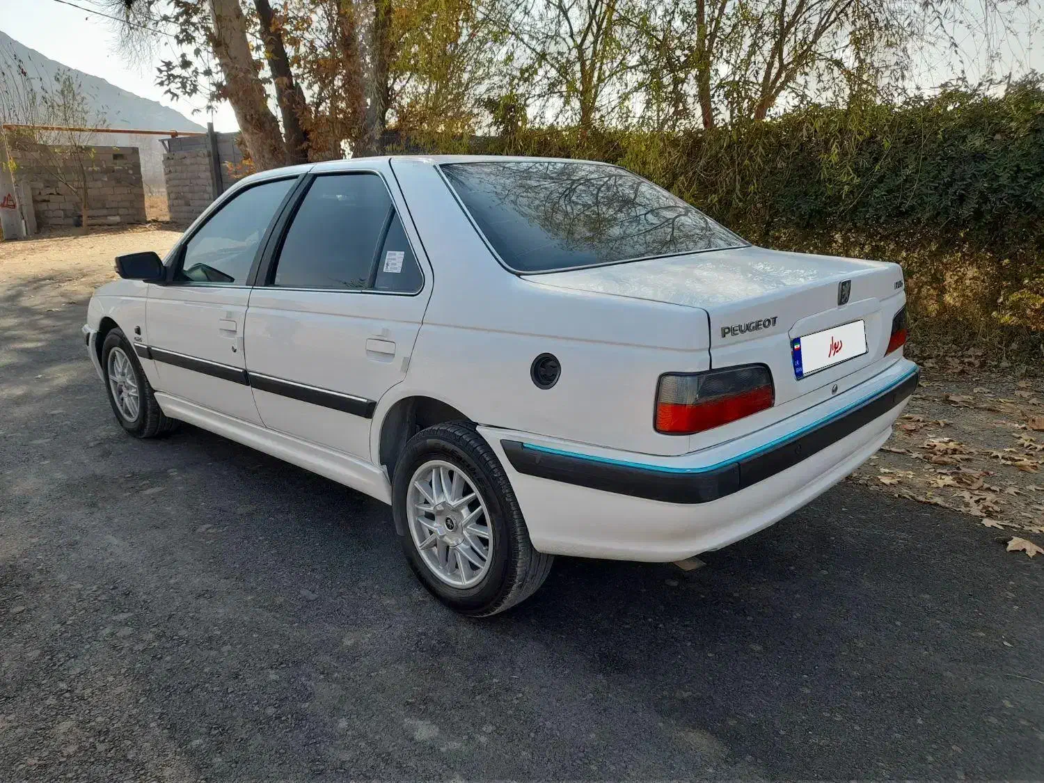 پژو پارس ۹۷ دوگانه کارخانه بدون رنگ|خودرو سواری و وانت|فلاورجان, |دیوار