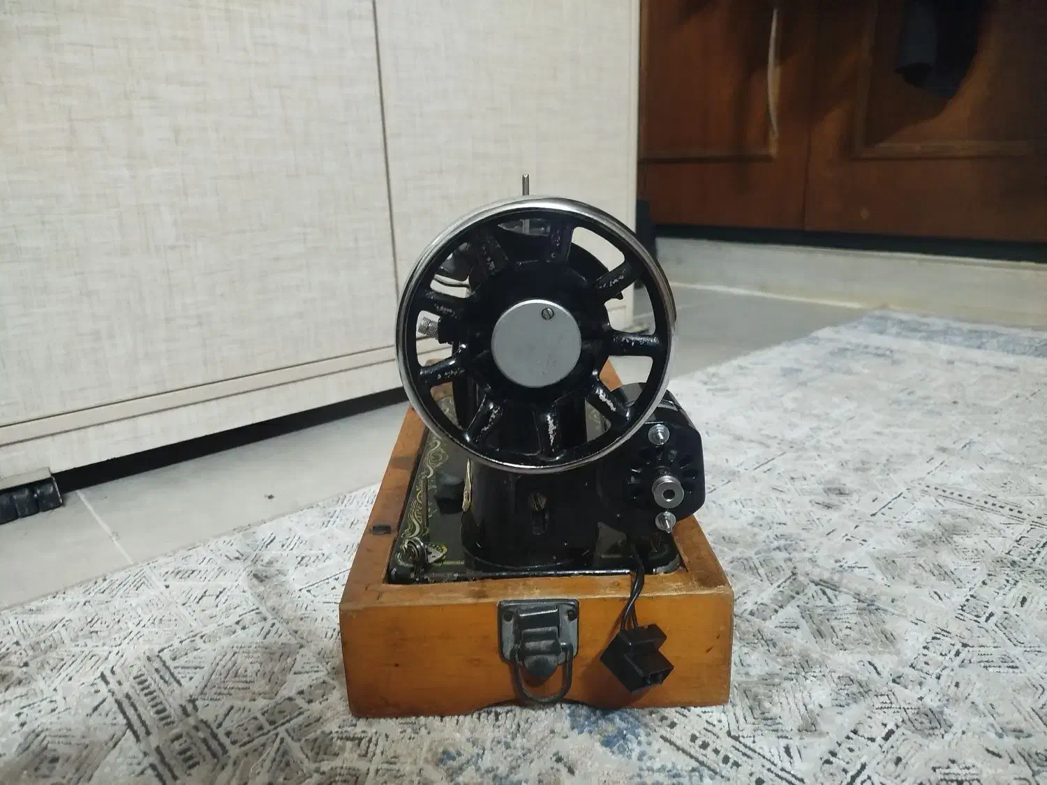 چرخ خیاطی قدیمی برند JUKI|چرخ خیاطی و ریسندگی|علی‌آباد کتول, |دیوار