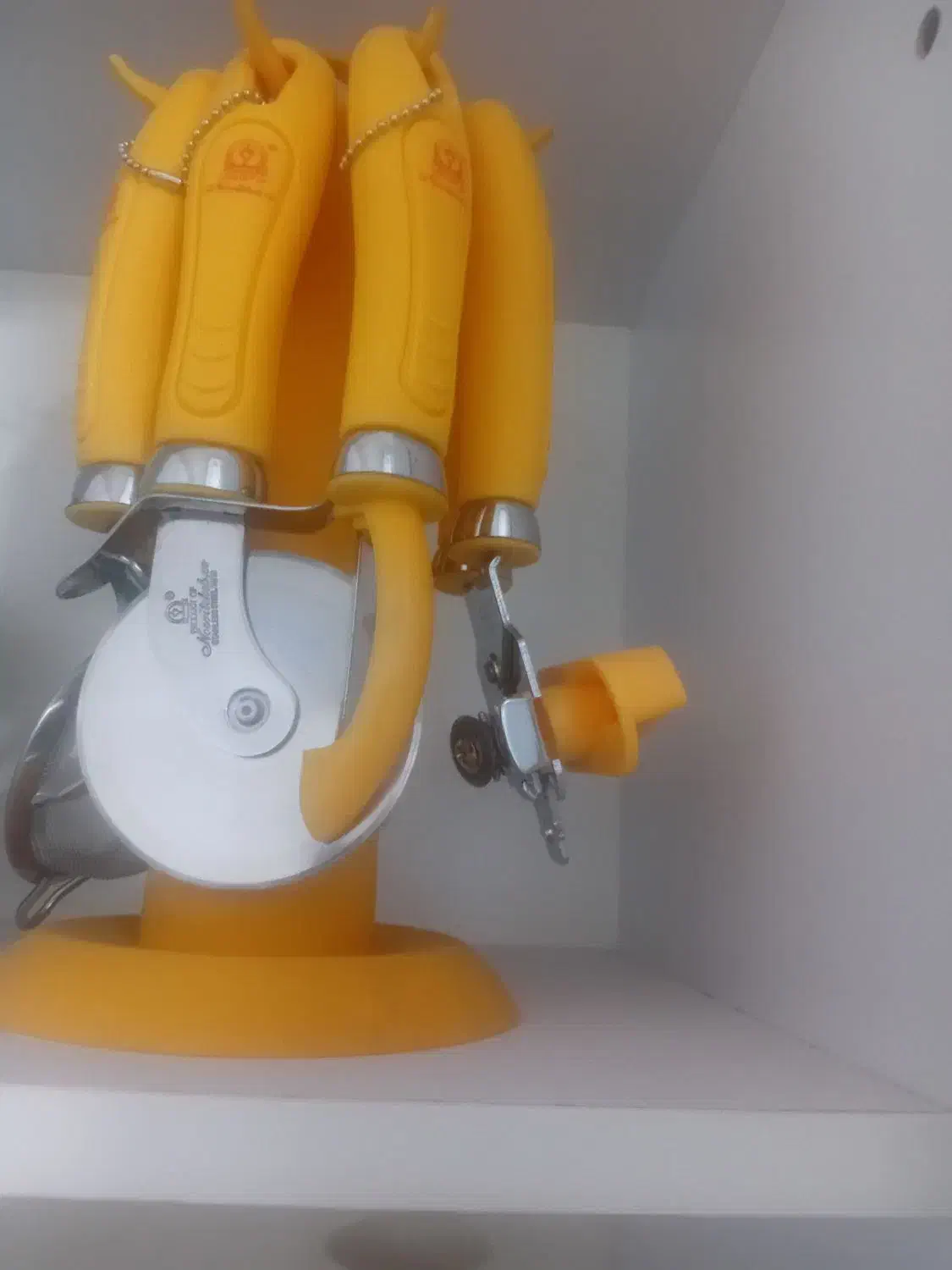 فرش ومقداری لوازم|فرش|ساوه, |دیوار