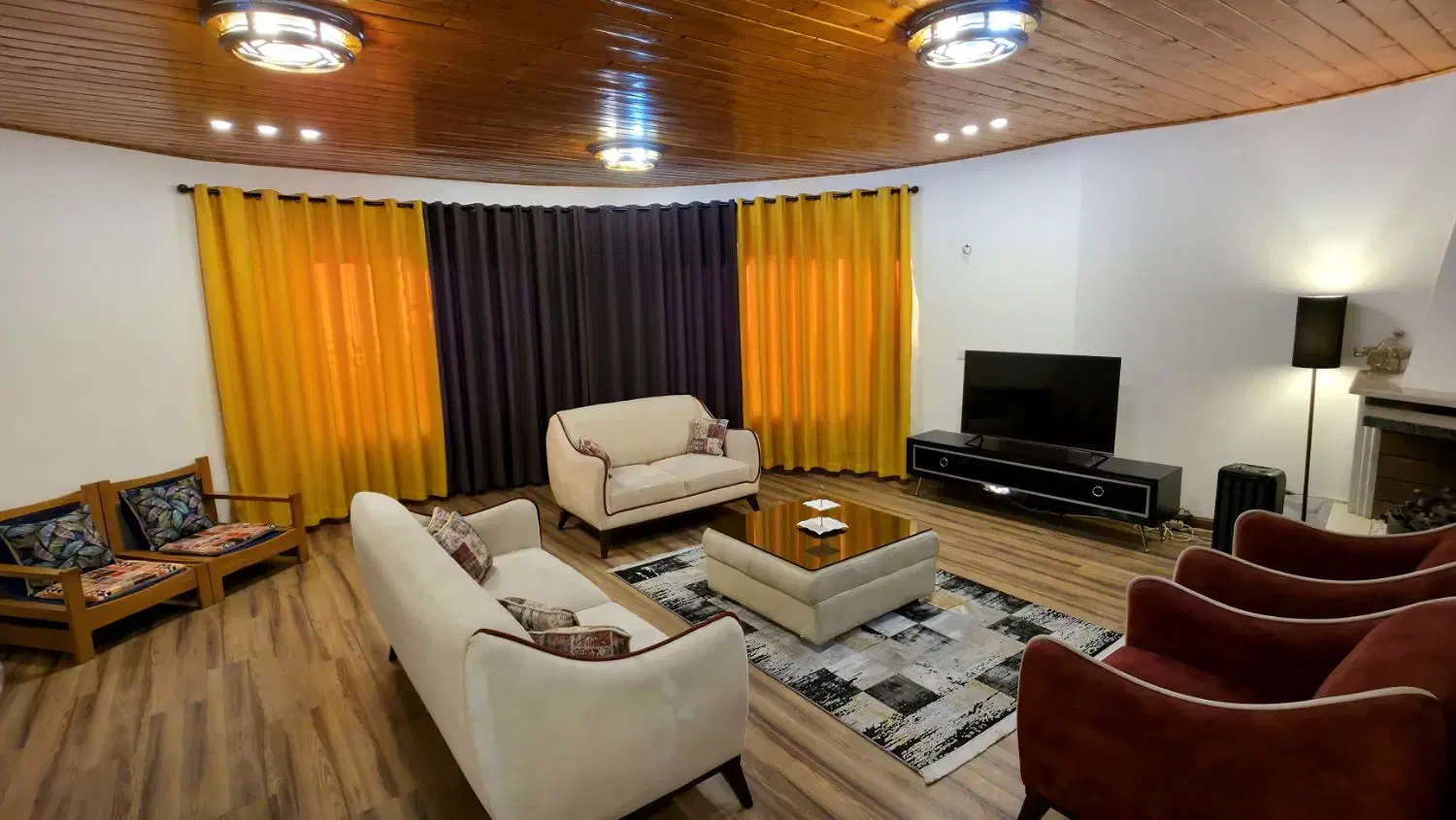 اجاره ماهیانه ویلا چهار خوابه دوبلکس|اجارهٔ کوتاهمدت ویلا و باغ|رویان, |دیوار