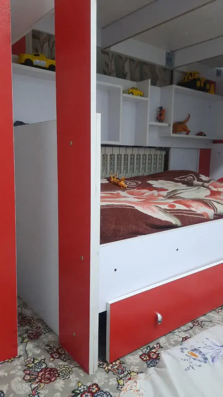 تخت دوطبقه|تخت و سرویس خواب|پرند, فاز ۲|دیوار