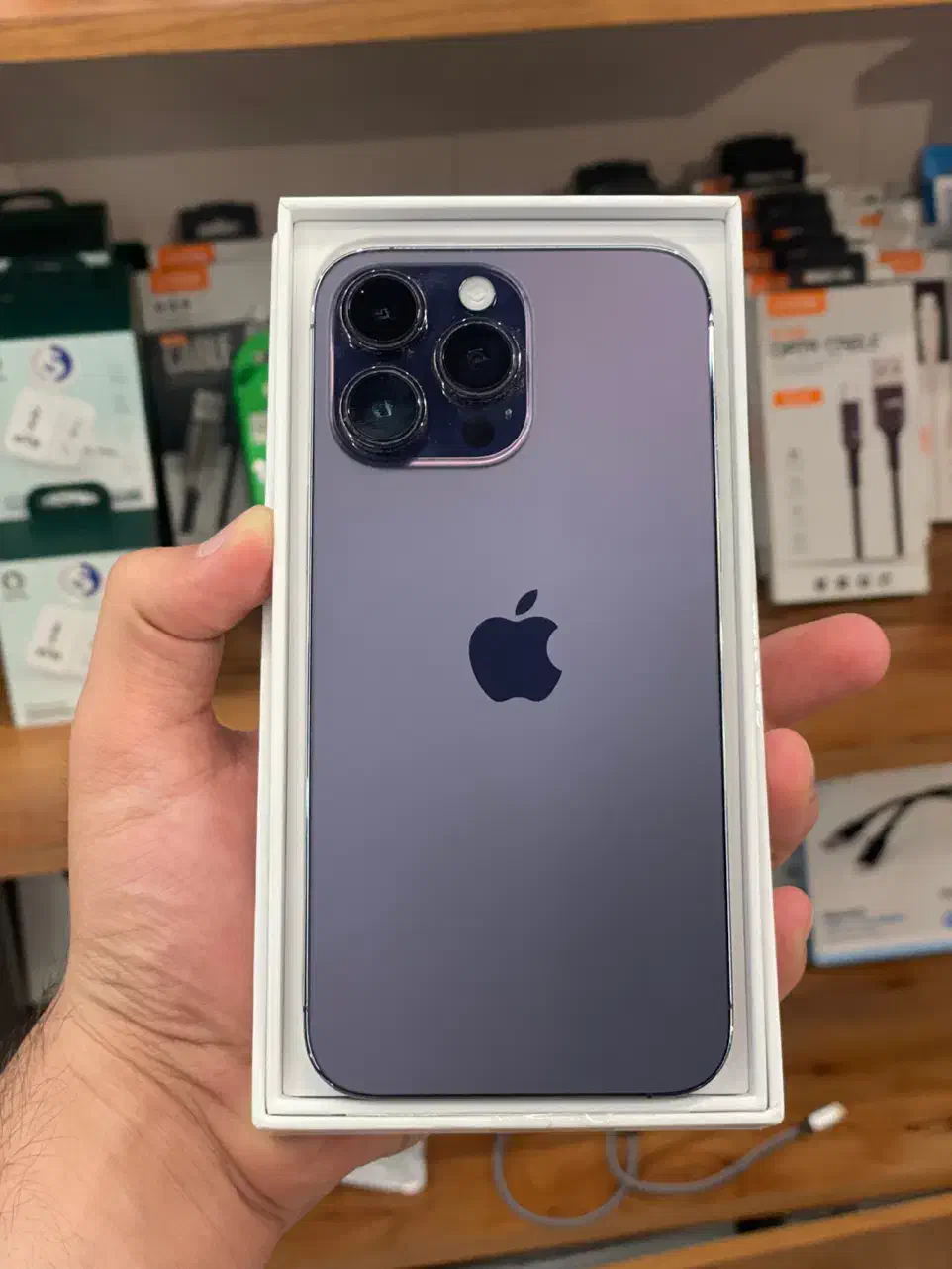 iphone 14 pro max 256 GB ریجستر شده|موبایل|شیراز, قدوسی غربی|دیوار