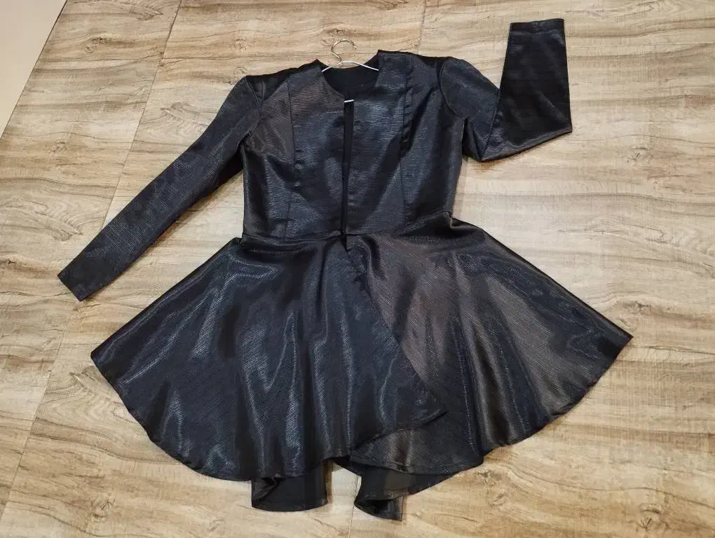 مانتو آستین کوهانی|لباس|قرچک, زیبا شهر|دیوار