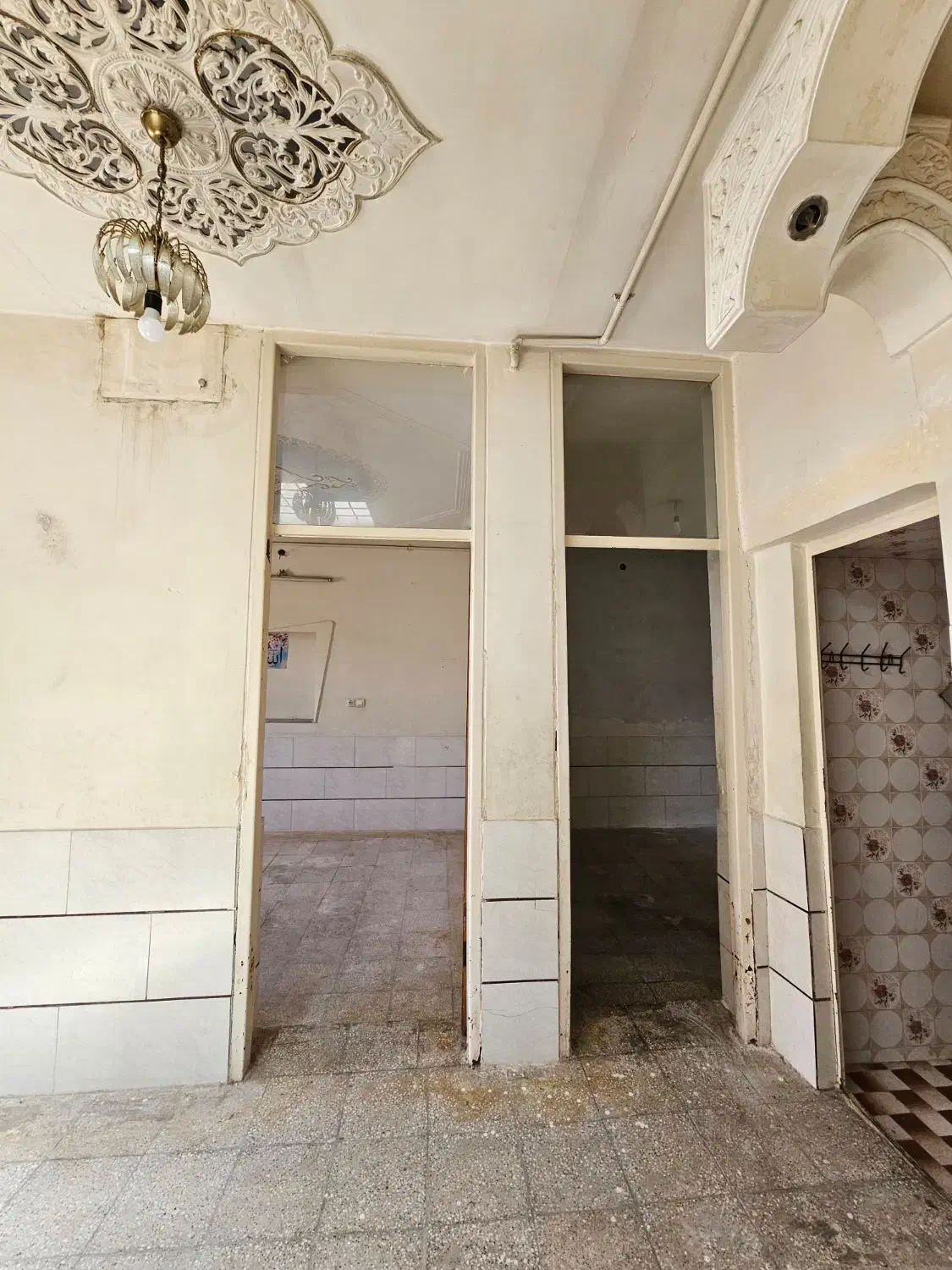 منزل ویلایی درب از حیاط .قبله. تندگویان. تخلیه|فروش خانه و ویلا|شیراز, تندگویان|دیوار