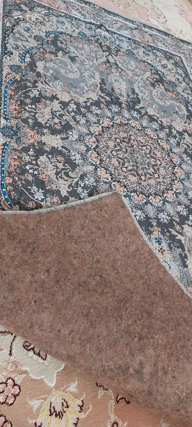 قالیچه نمدی|فرش|بجنورد, |دیوار