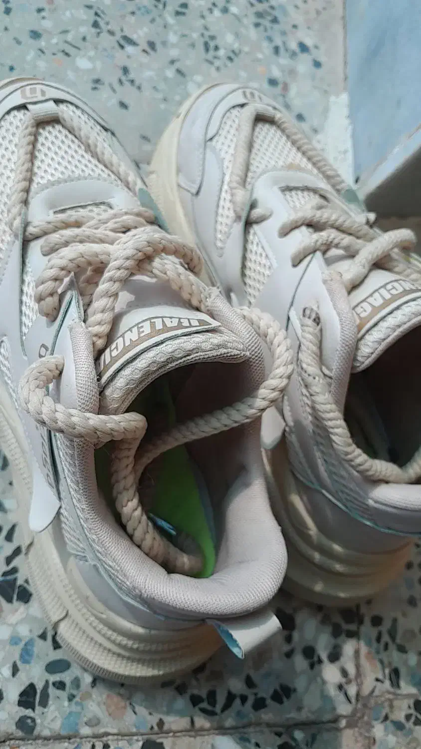 کفش دخترانه پاریس بانسیاگا|کیف، کفش، کمربند|کوهدشت, |دیوار