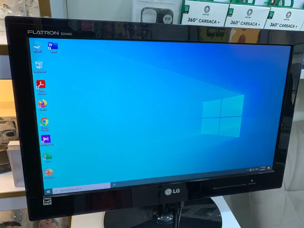 مانیتور ال جی 20 اینچ مدل FLATRON ، E2040s اصل کره|قطعات و لوازم جانبی رایانه|تهران, فلسطین (میدان انقلاب)|دیوار