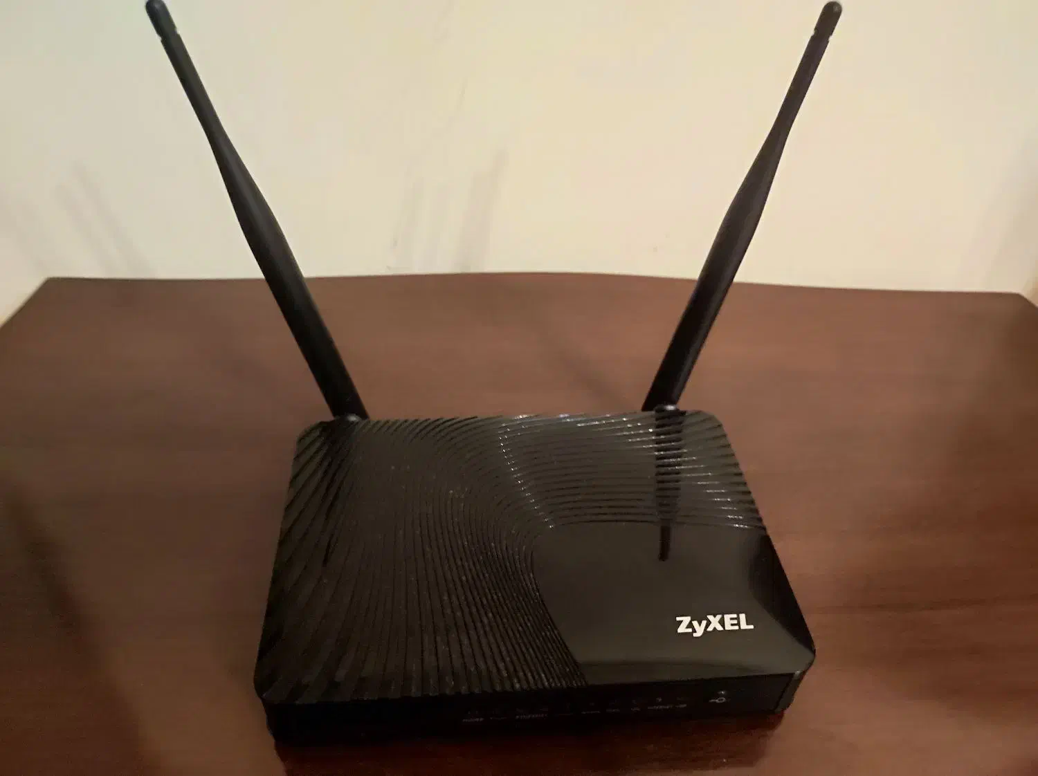 مودم روتر ADSL ZyXEL|مودم و تجهیزات شبکه|تهران, ظفر|دیوار