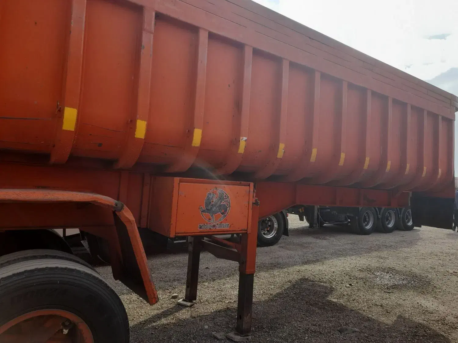 تریلی کمپرس|خودرو سنگین|شیروان (لرستان), |دیوار