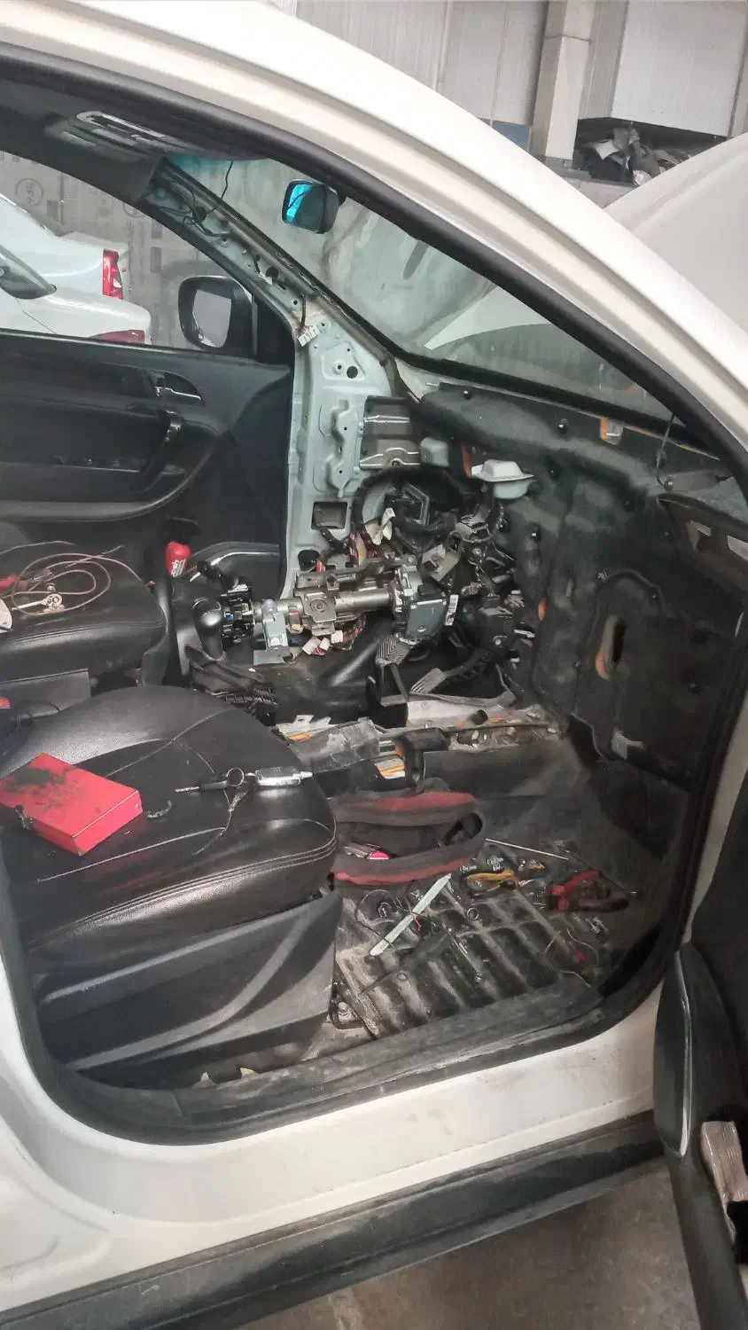 بازو بست داشبورد خودروهای خارجی و داخلی|خدمات موتور و ماشین|نظرآباد, نظرآباد|دیوار