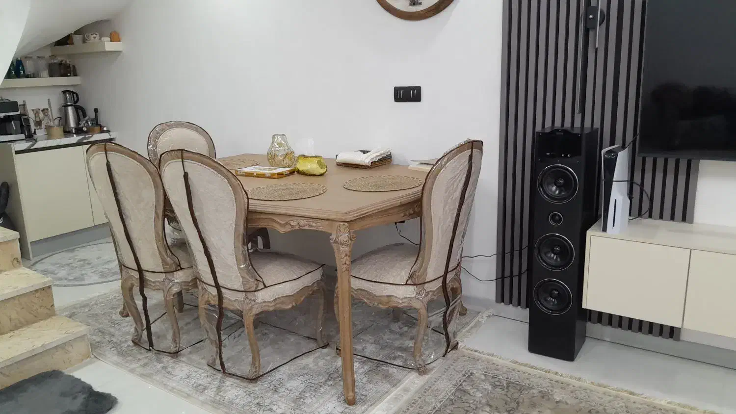 پیراهن مبل نیکو|خدمات پیشه و مهارت|هشتگرد, فاز ۲ مهستان|دیوار