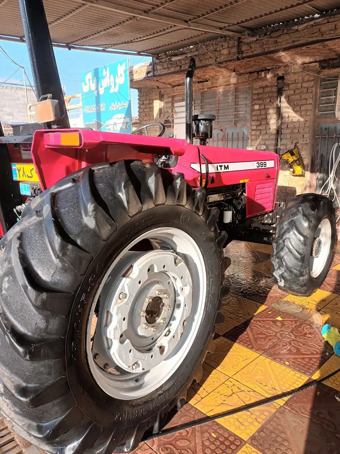 تراکتور۳۹۹|خودرو سنگین|روانسر, |دیوار