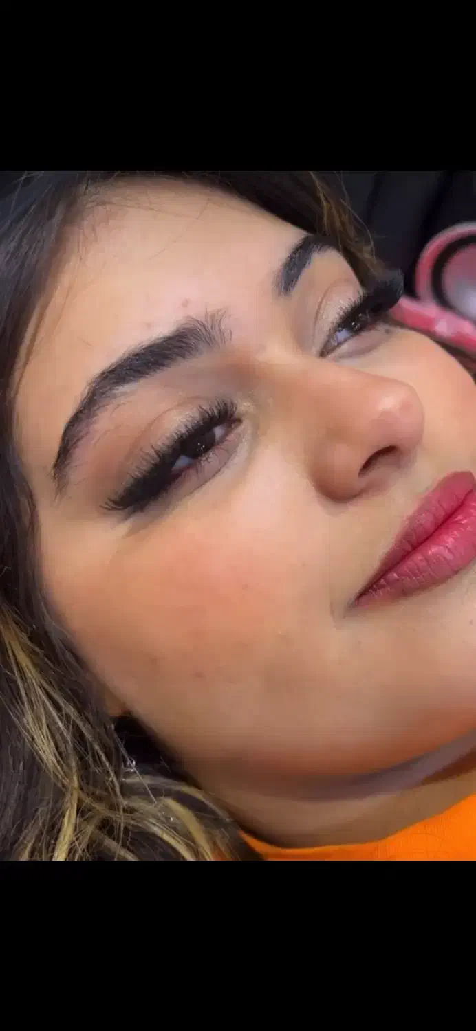 افر کاشت مژه برای شب یلدا|خدمات آرایشگری و زیبایی|ری, شهرری|دیوار