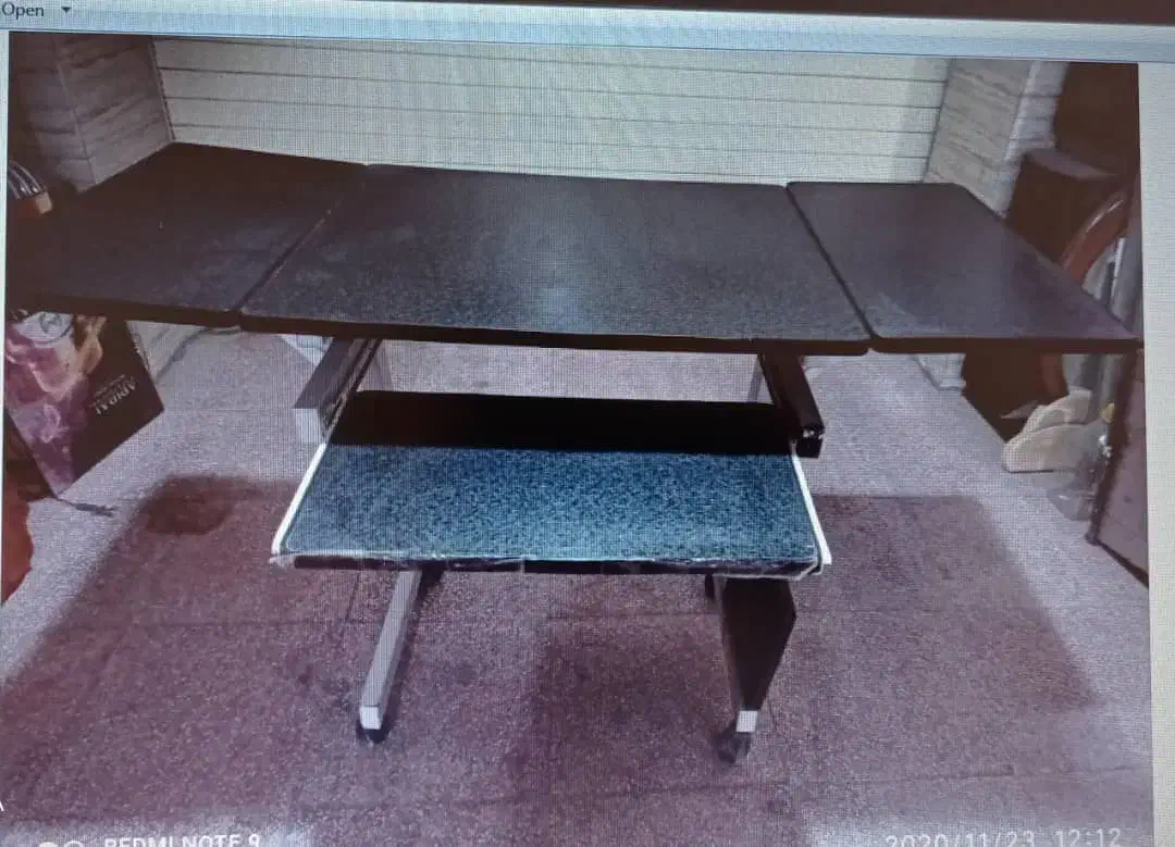 میزکامپیوتر در حد نو|میز تحریر و کامپیوتر|رشت, دیانتی|دیوار