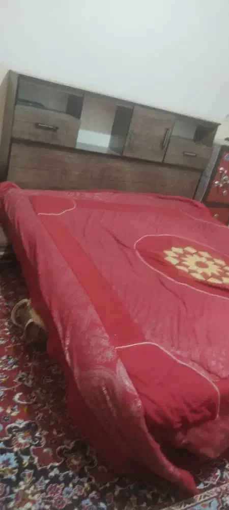 سرویس خواب|تخت و سرویس خواب|مرودشت, فرهنگ|دیوار