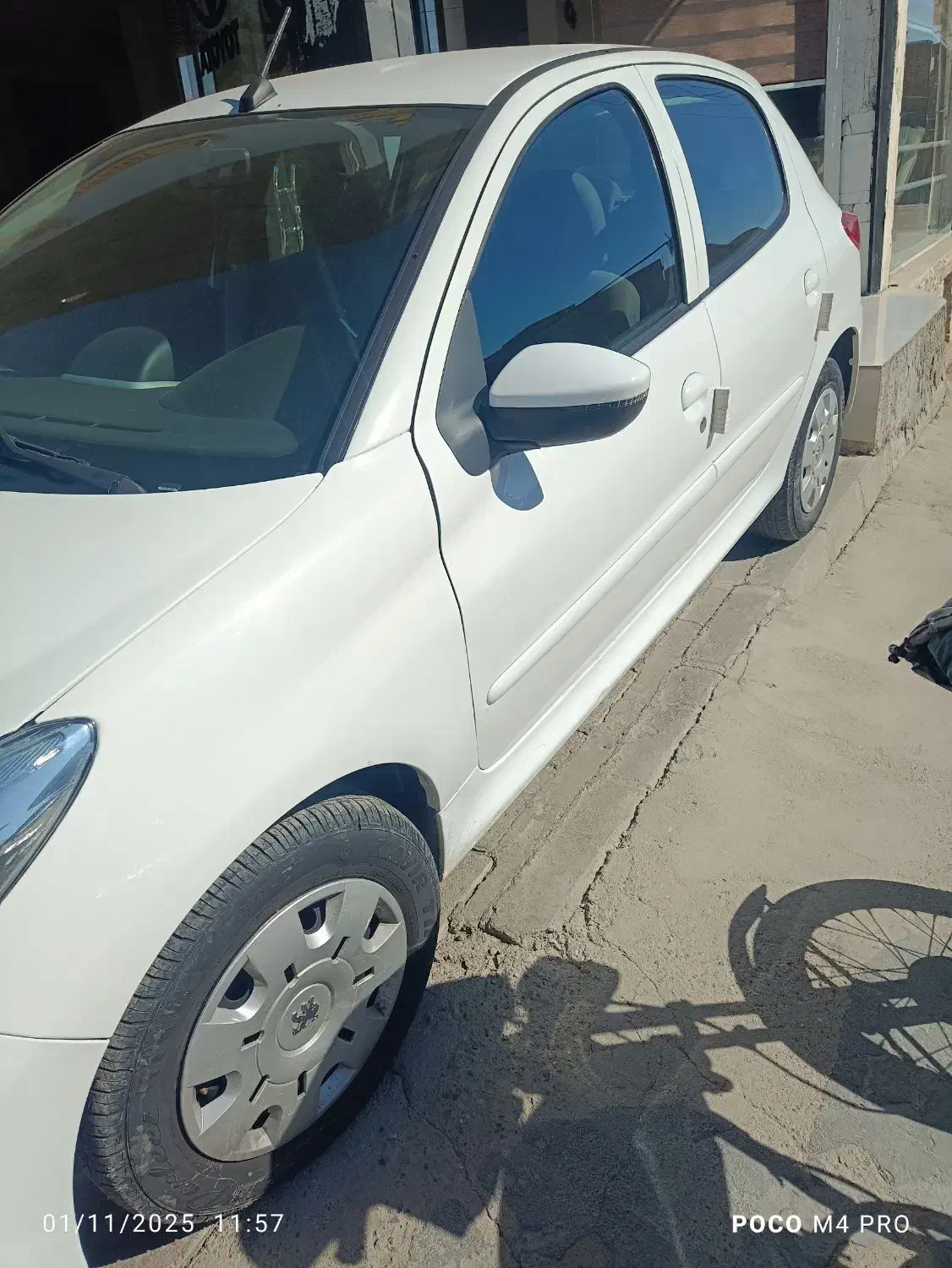 فروش ۲۰۷ سقف فلز مدل ۱۴۰۲|خودرو سواری و وانت|بوکان, |دیوار