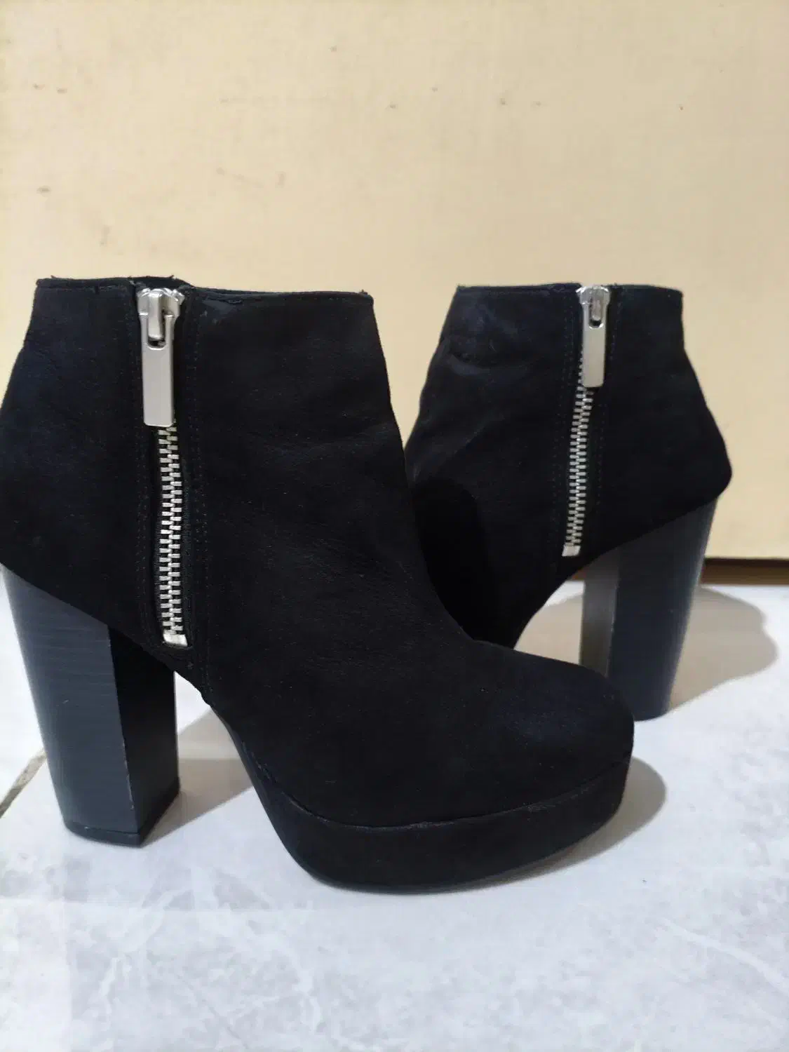 کفش مجلسی مخمل زنانه سایز 37|کیف، کفش، کمربند|مشهد, نرگس (شهرک غرب)|دیوار