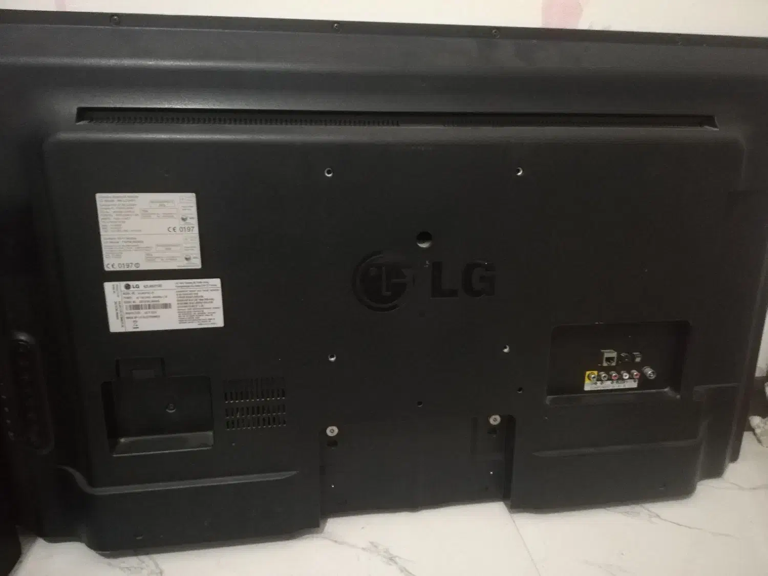 تلوزیون|تلویزیون و پروژکتور|همدان, |دیوار