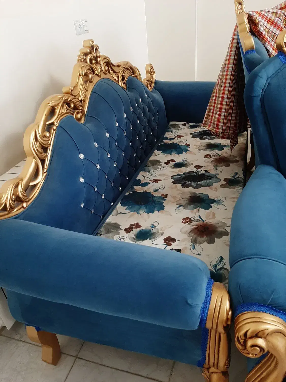 مبلمان ۹ نفره|مبلمان خانگی و میز عسلی|اصفهان, شهرک ولیعصر|دیوار