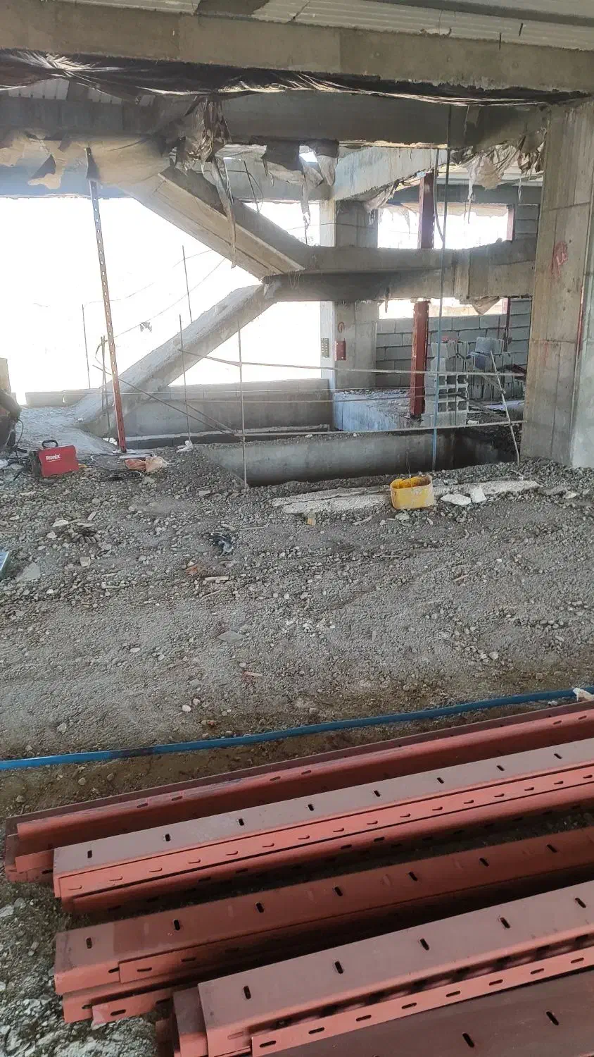 نصاب والپست آماده|خدمات پیشه و مهارت|فسا, |دیوار