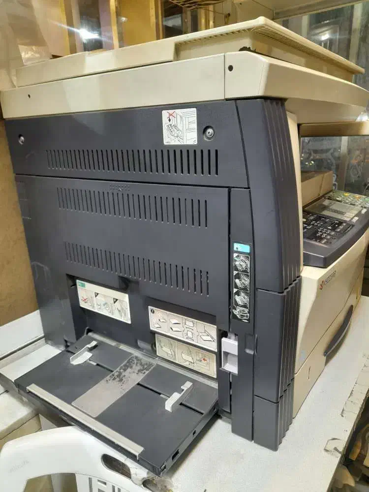 یک دستگاه کپی|پرینتر، اسکنر، کپی، فکس|لاهیجان, امیرشهید|دیوار