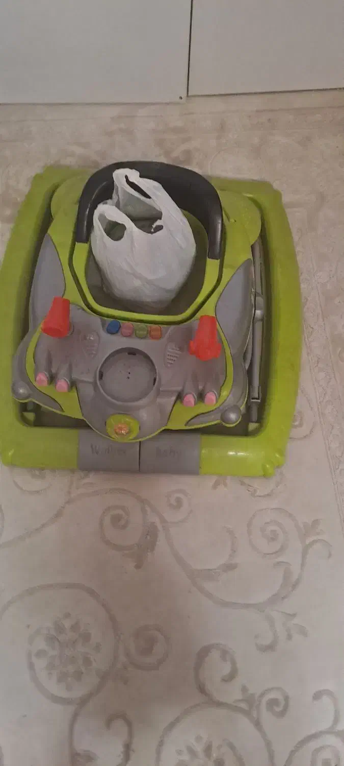 روروئک سه حالته میشه|اسباب و اثاث بچه|مشهد, رده|دیوار