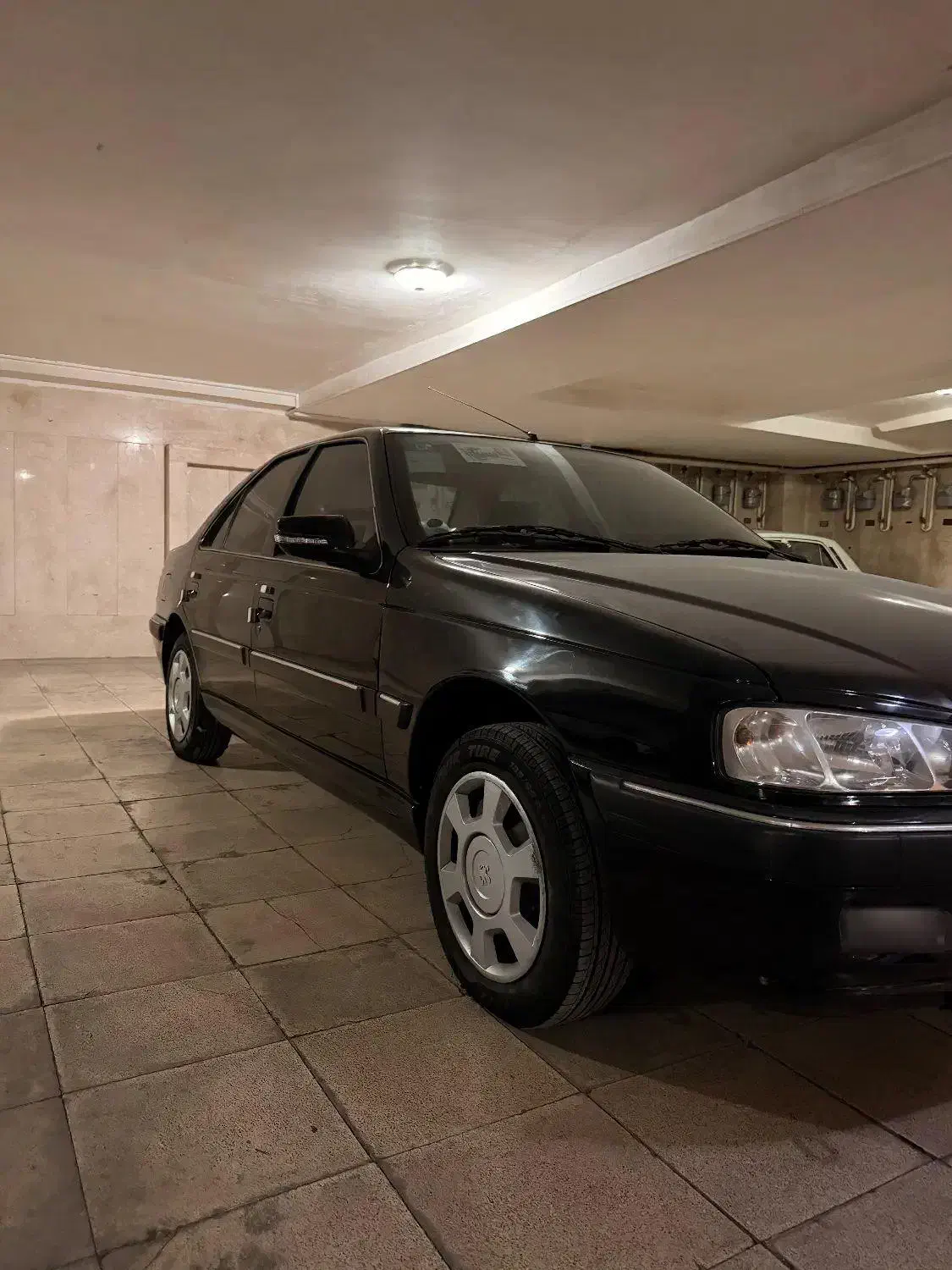 پژو پارس مشکی xu7p|خودرو سواری و وانت|تهران, بهارستان|دیوار