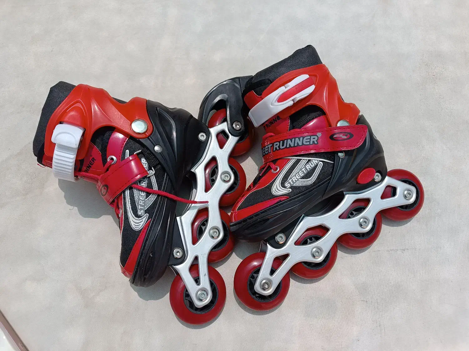 اسکیت نو و سالم سالم|دوچرخه، اسکیت، اسکوتر|بادرود, |دیوار