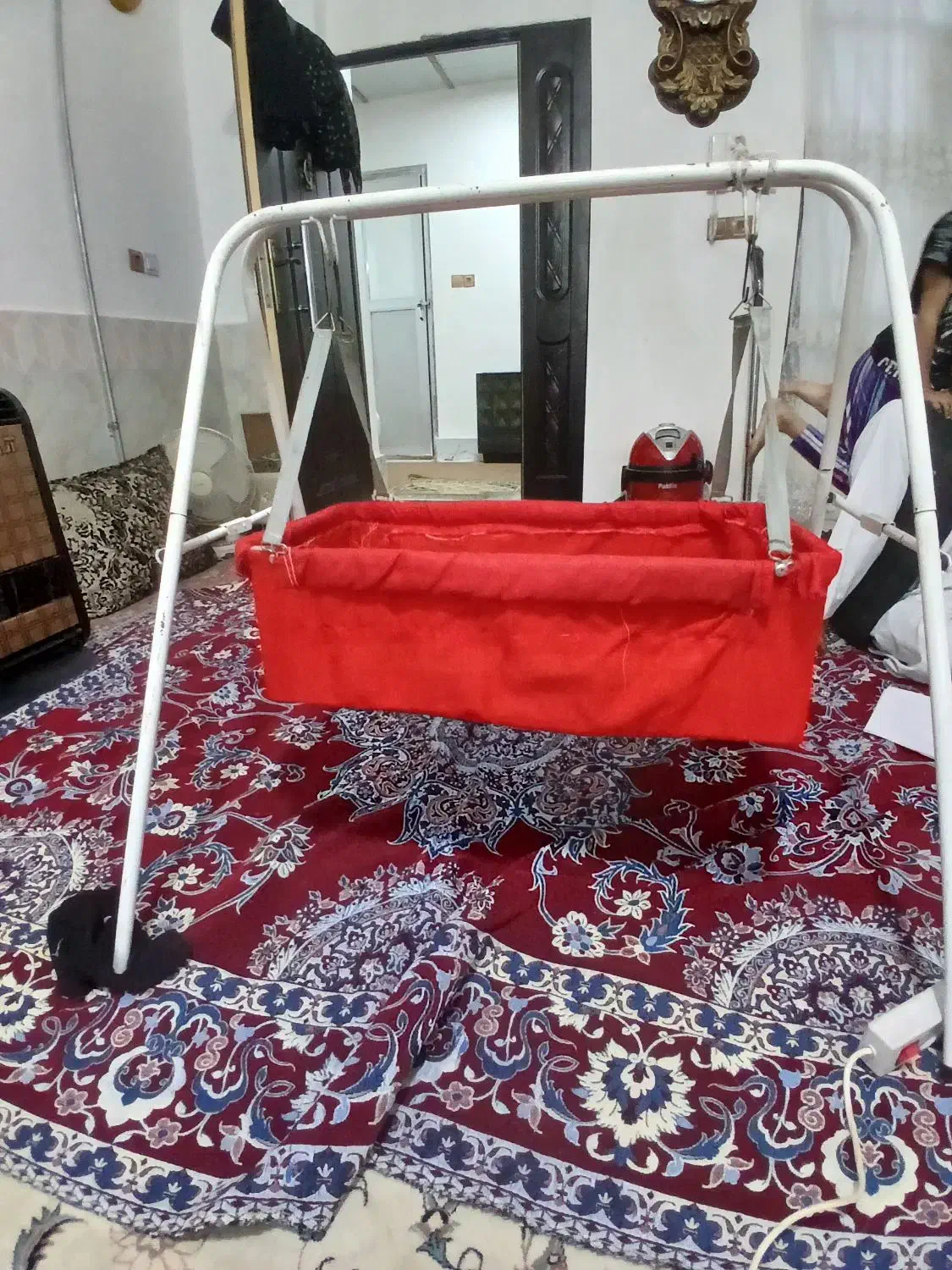 گهواره کودک|تخت و سرویس خواب|تربت جام, اسماعیل آباد|دیوار