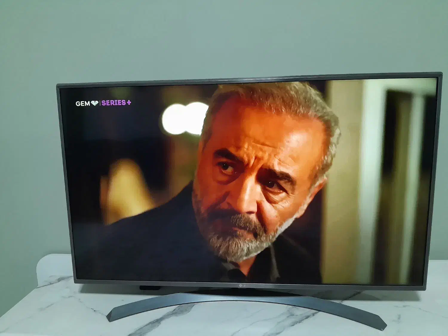 تلویزیون ۴۹ اینچ 4k LG|تلویزیون و پروژکتور|شیراز, فرگاز|دیوار