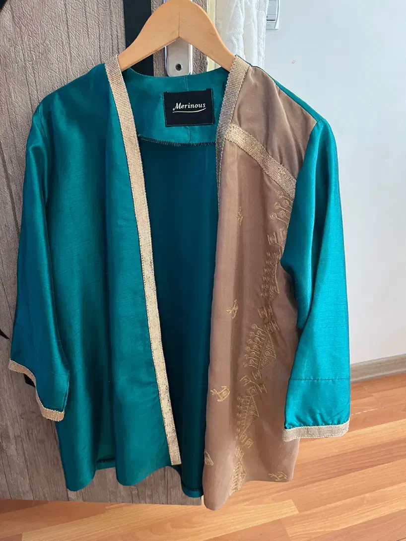 چند عدد مانتو درحد نو زیر قیمت|لباس|اردبیل, |دیوار