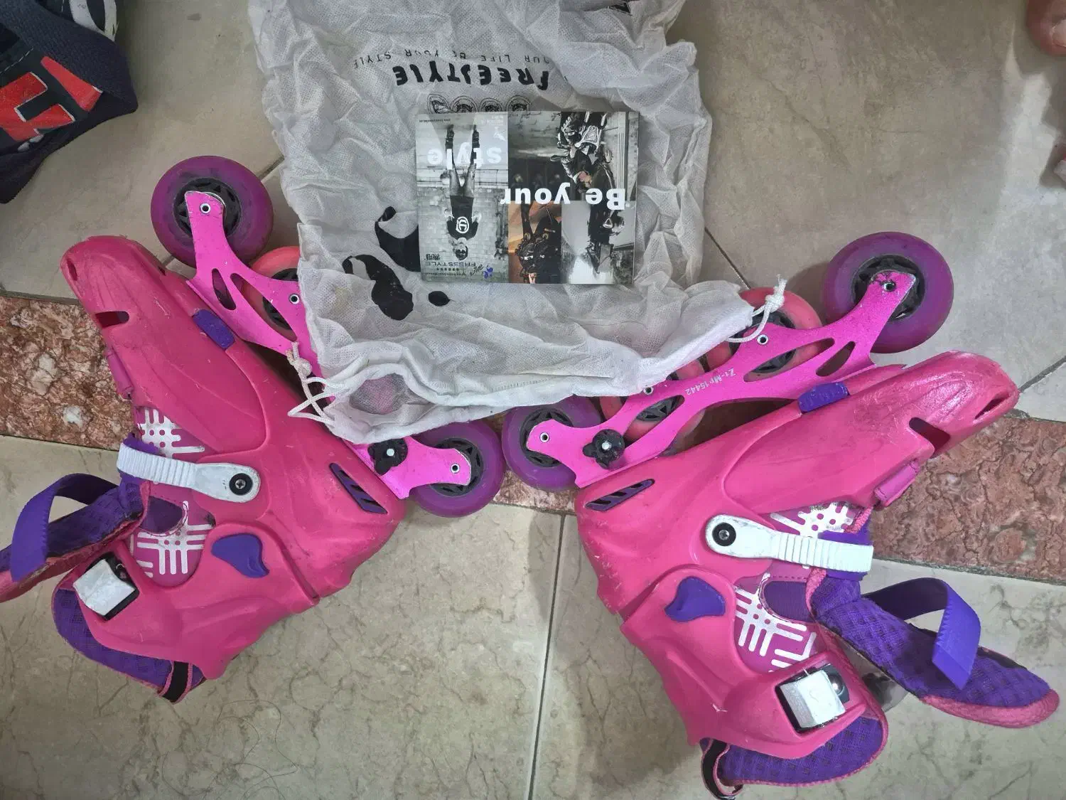 کفش اسکیت فری استایل زد وان سایز ۳۲تا ۳۵|دوچرخه، اسکیت، اسکوتر|اصفهان, رحیمآباد|دیوار