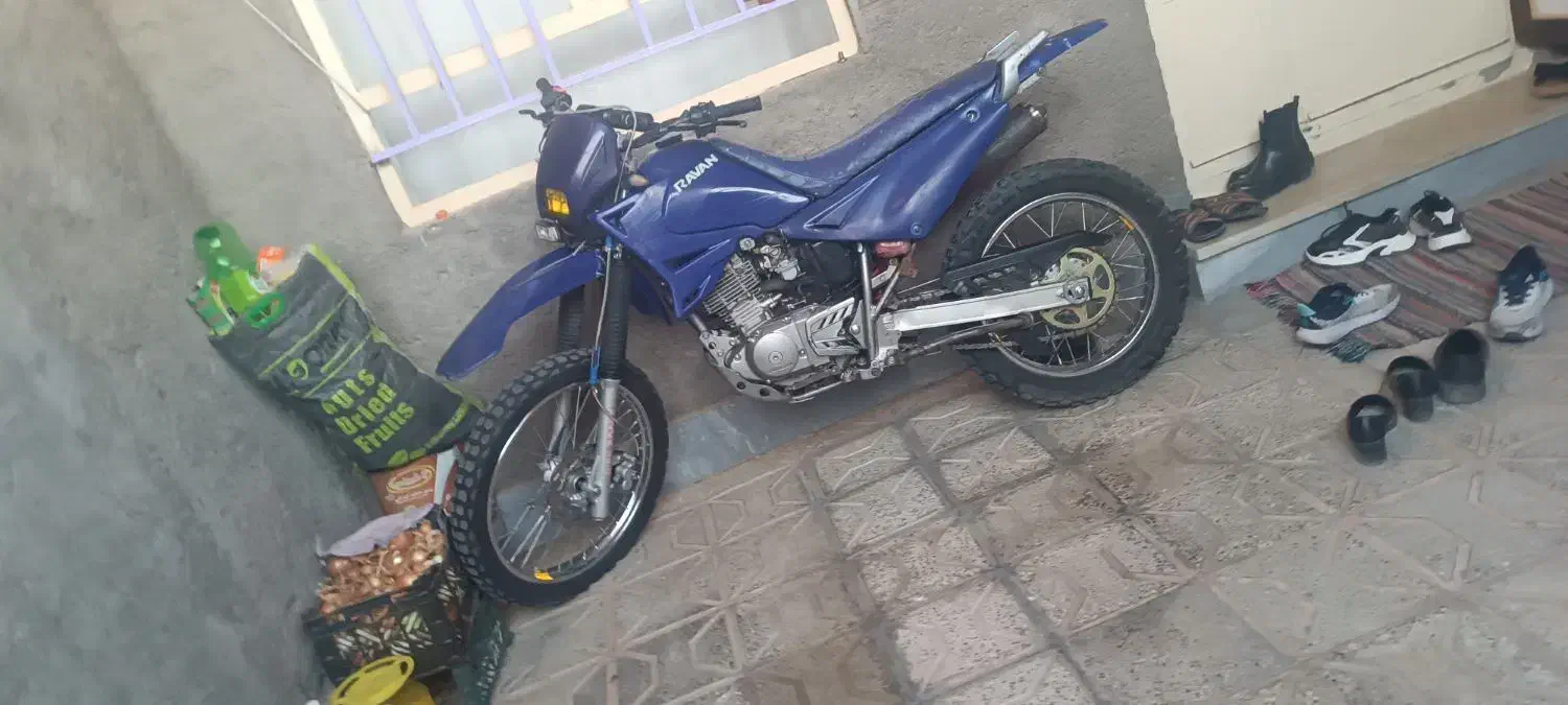 تریل روان 200|موتورسیکلت|اسفراین, |دیوار