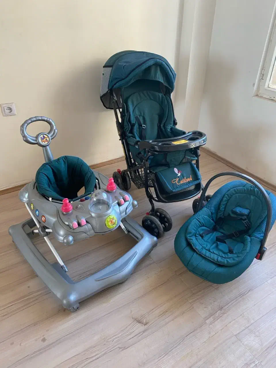 ست کالسکه کریر|کالسکه و لوازم جانبی|ارومیه, |دیوار