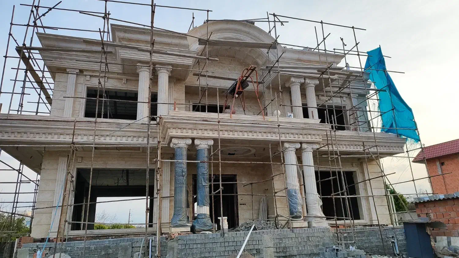 نصب هر گونه سنگ و سرامیک|خدمات پیشه و مهارت|قرچک, پارک جنگلی|دیوار