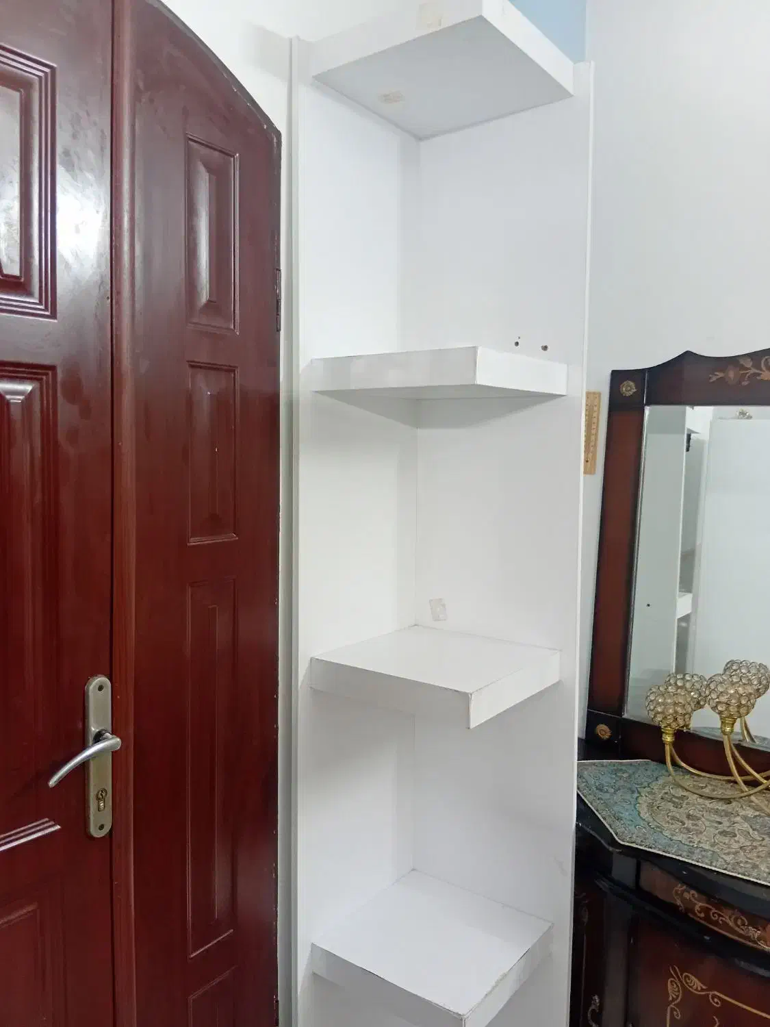 ویترین ۴ طبقه|بوفه، ویترین، کنسول|مشهد, طبرسی شمالی|دیوار