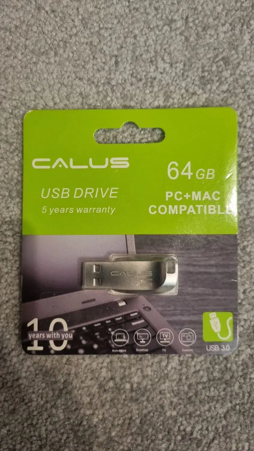 فلش ۶۴ گیگ|قطعات و لوازم جانبی رایانه|قم, زنبیل آباد|دیوار