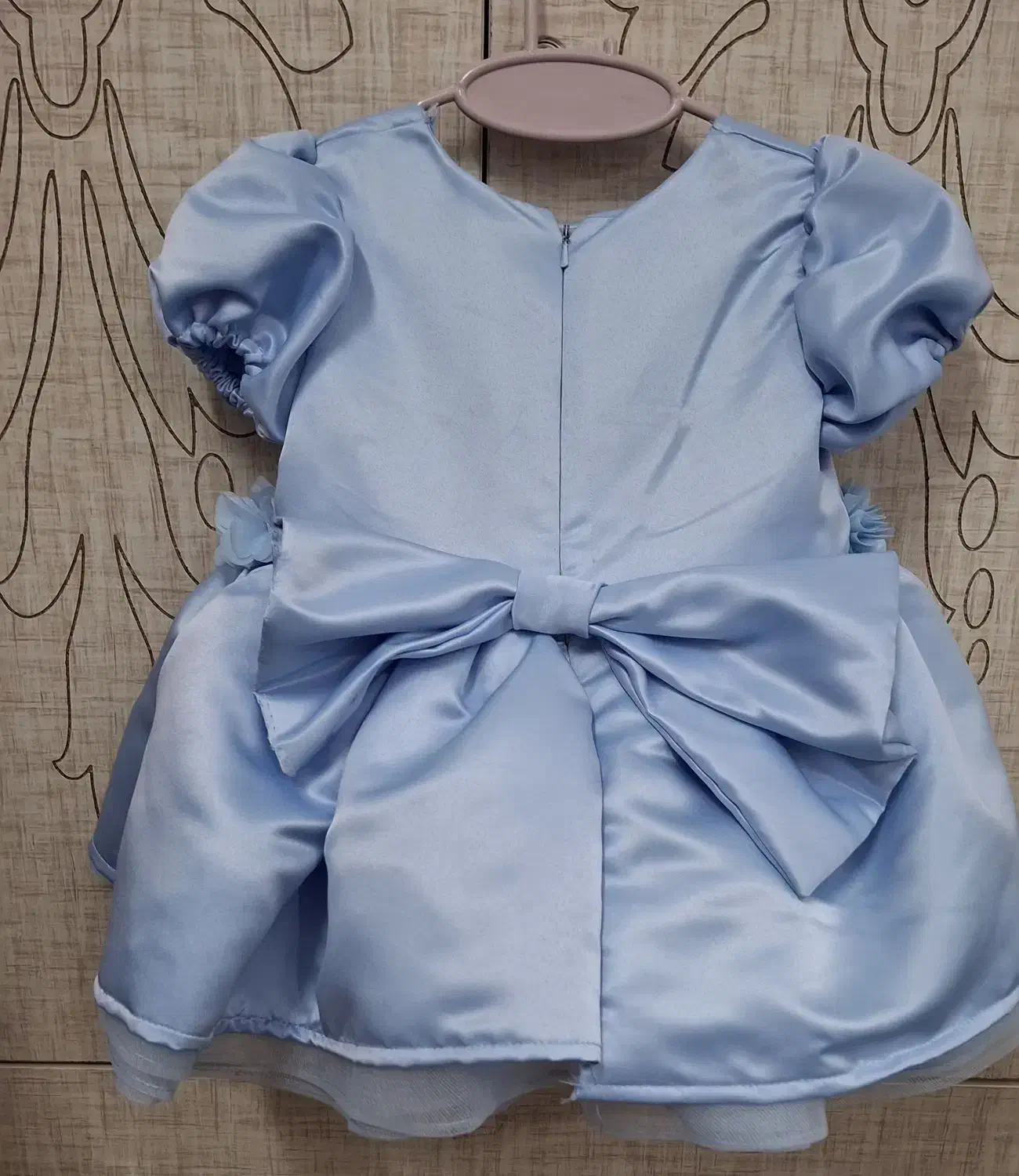 لباس بچگانه|کفش و لباس بچه|قم, قلعه کامکار|دیوار