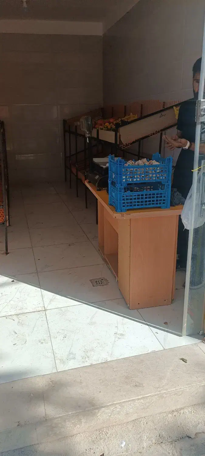 فروش میزهای میوه فروشی|فروشگاه و مغازه|ازنا, |دیوار