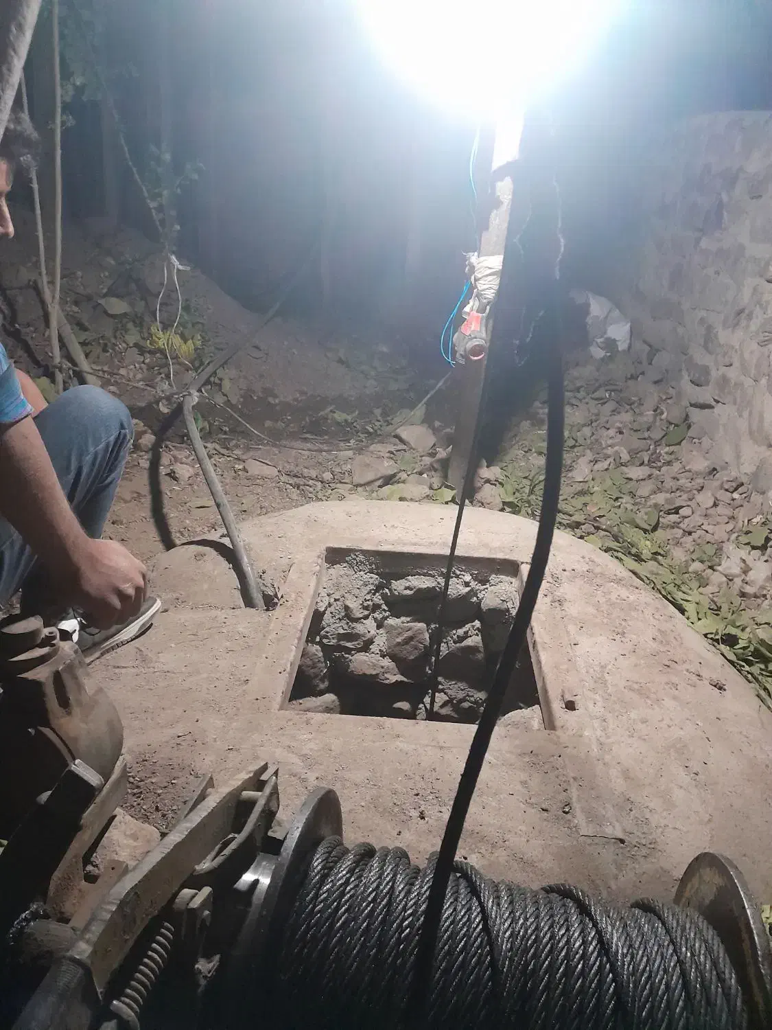 چاه اب|خدمات پیشه و مهارت|بافت, |دیوار