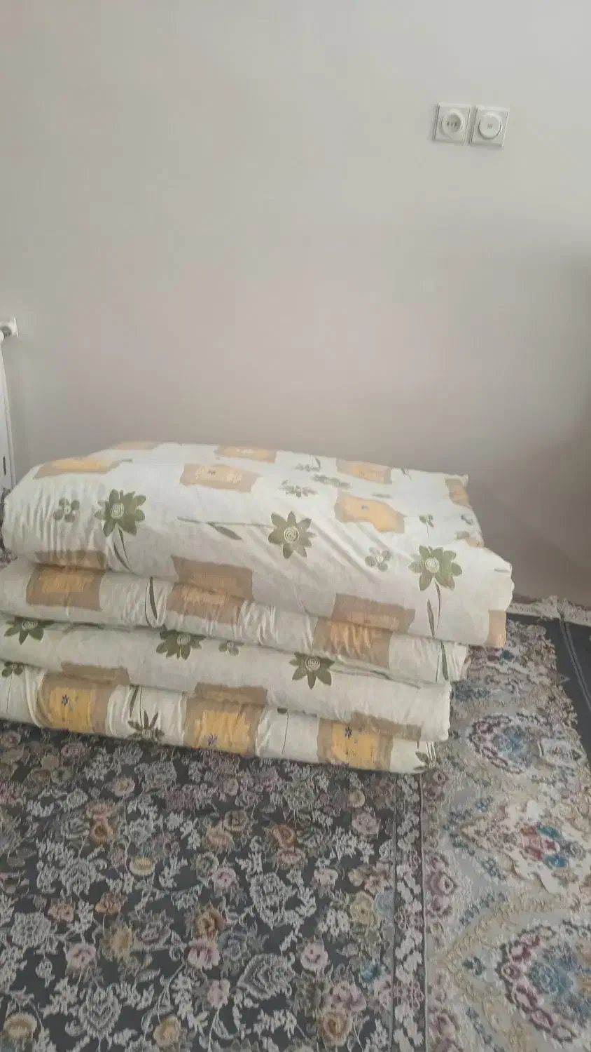 تشک|رختخواب، بالش، پتو|زنجان, |دیوار