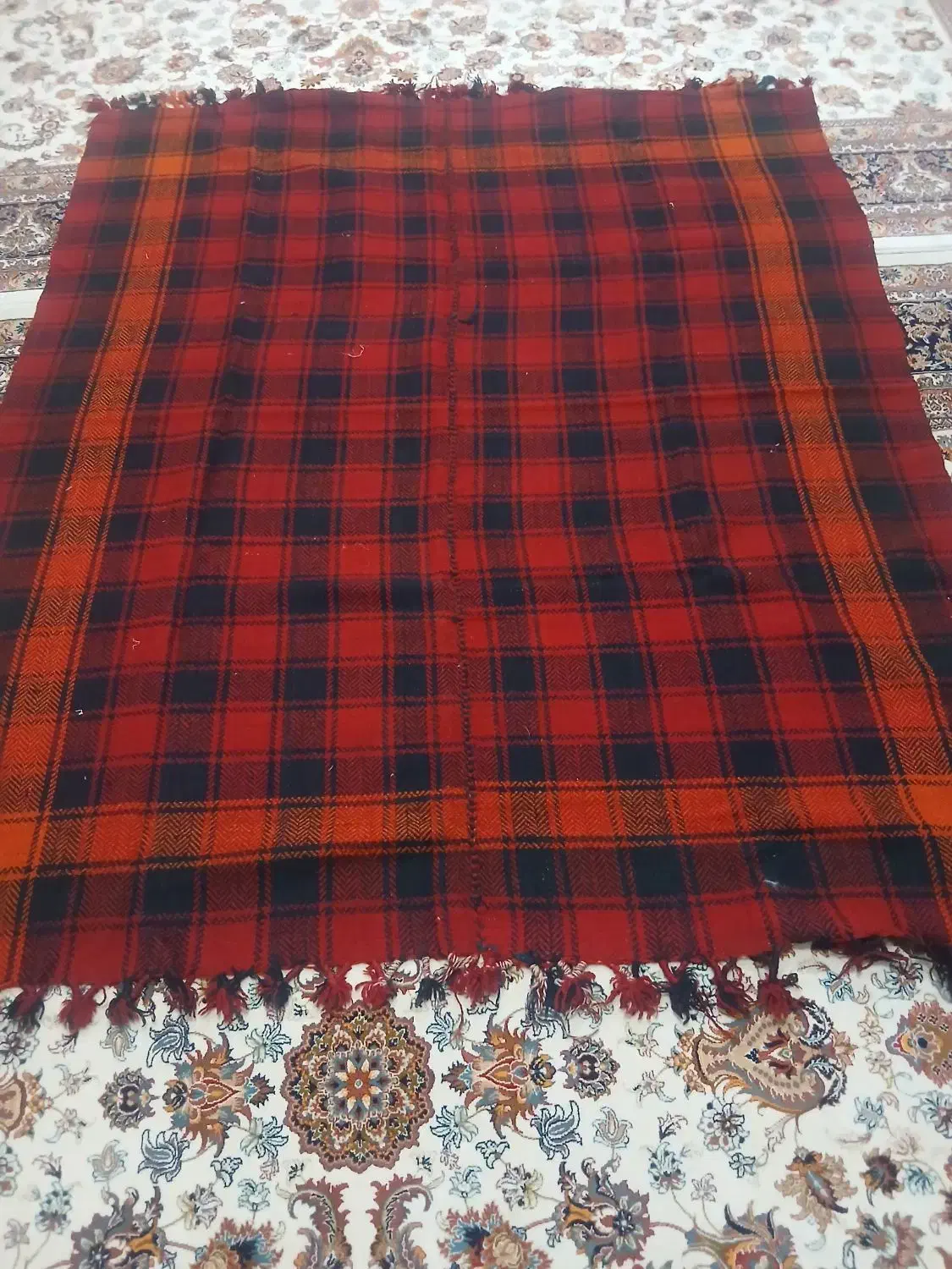 موج|گلیم، جاجیم، گبه|شهرکرد, |دیوار