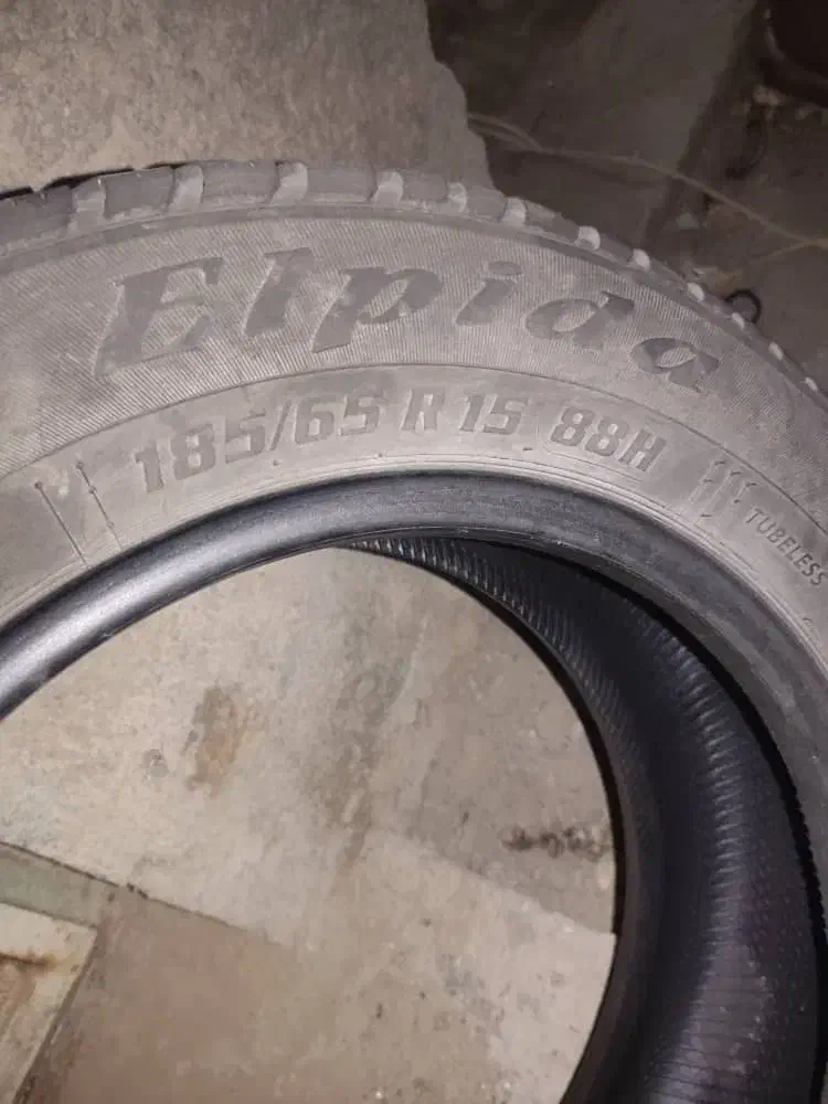 لاستیک پژو پارس۹۰ درصد|قطعات یدکی و لوازم جانبی|زابل, |دیوار