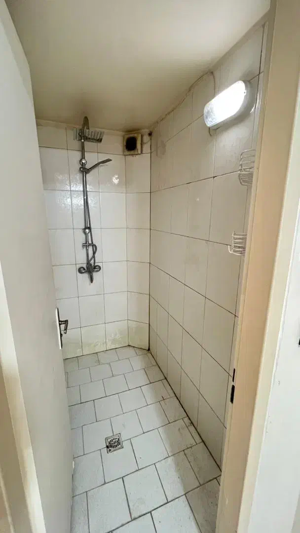 ۴۸ متری نقلی با پارکینگ مناسب زوج‌های جوان