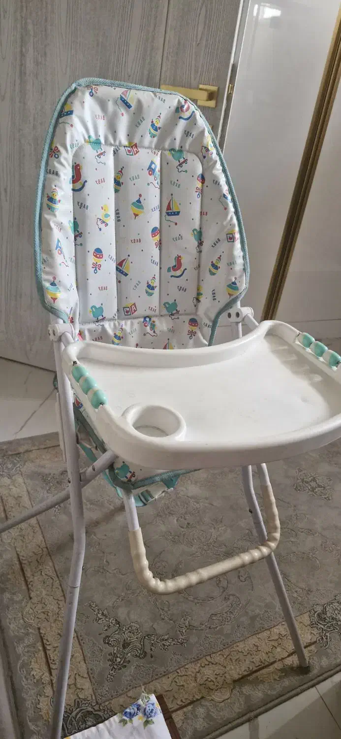 صندلی کودک در حد نو|تخت و صندلی بچه|اصفهان, مهرآباد|دیوار