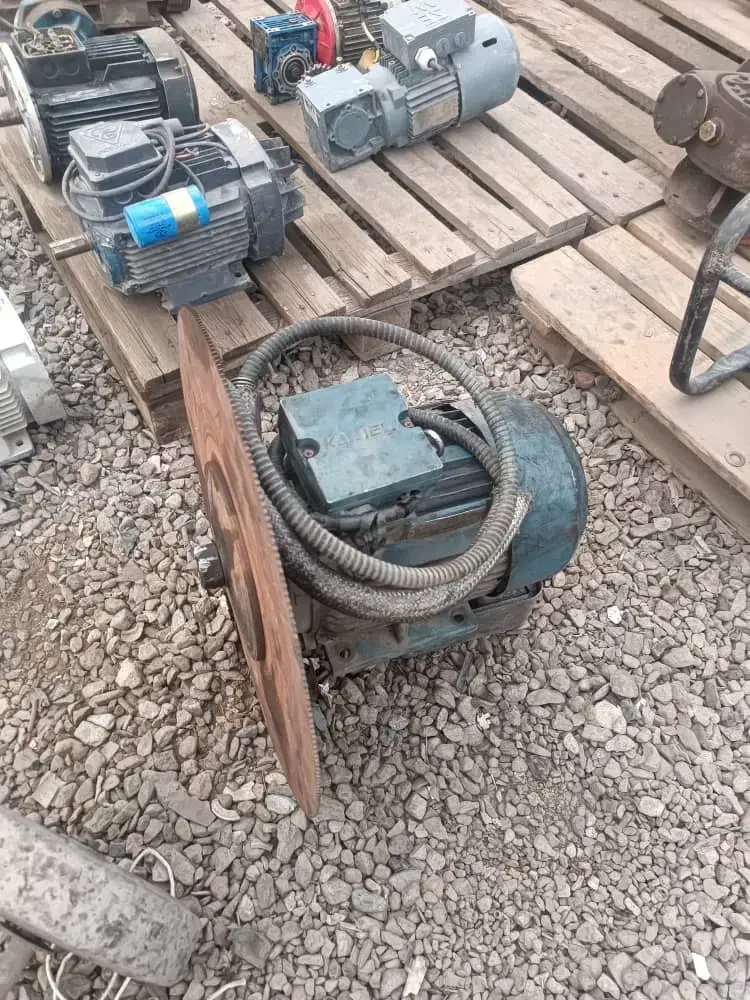 دینام الکتروموتور  اره اتشی با تیغ و کلیدی|ابزارآلات|مشهد, کوشش|دیوار